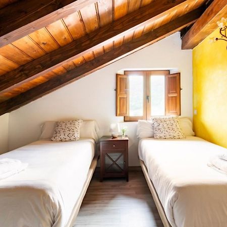 Casa De Pueblo Las Golondrinas De Luena San Miguel de Luena Dış mekan fotoğraf