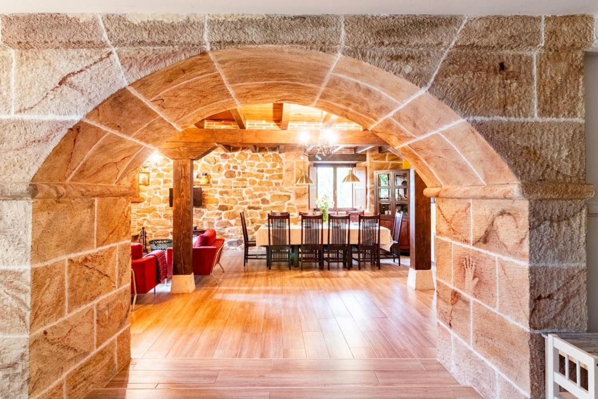 Casa De Pueblo Las Golondrinas De Luena San Miguel de Luena Dış mekan fotoğraf