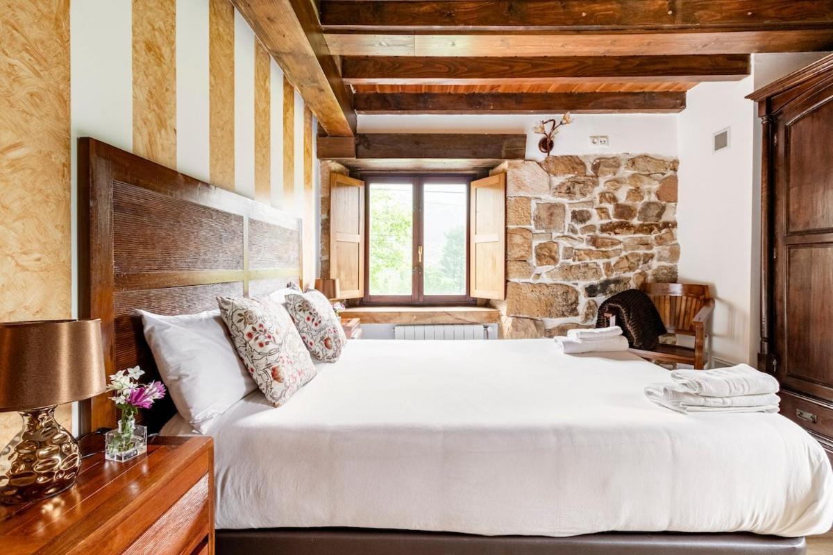 Casa De Pueblo Las Golondrinas De Luena San Miguel de Luena Dış mekan fotoğraf